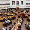 library-1400312_1920.jpg
